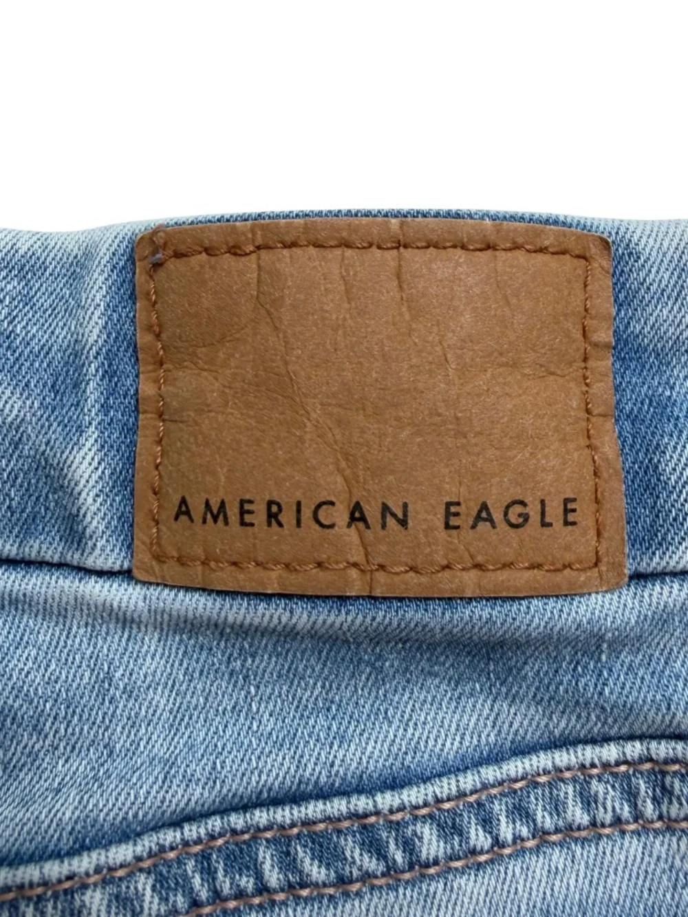 American Eagle Curvy Hi-Rise Shortie Distressed Denim Shorts Women’s 4
